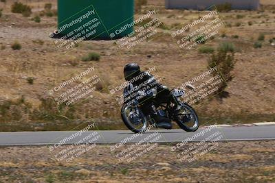 media/Apr-19-2025-AHRMA (Sat) [[3d98ca3309]]/Race/Group 1/Turn 4/